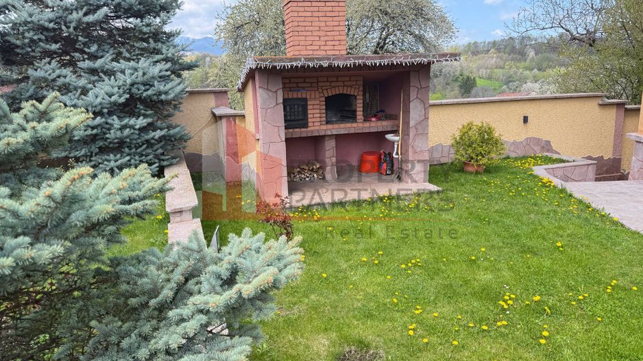 Casă 5 dormitoare + casă de oaspeți, priveliște Piatra Craiului, Sohodol-Bran - Poză 6