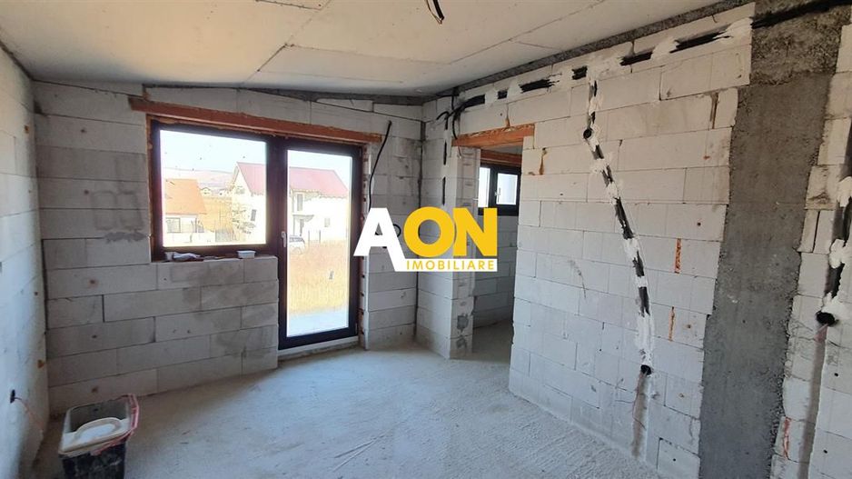 1/2 Duplex, 3 camere, 3 bai, 212 mp teren,  Alba - Micesti - Poză 10
