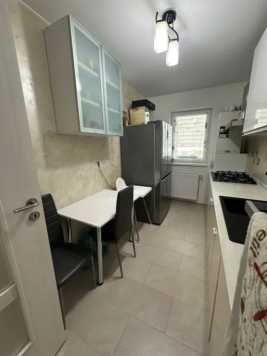 Apartament de vanzare, 2 camere, decomandat, 58mp, 2 locuri de parcare - Poză 6