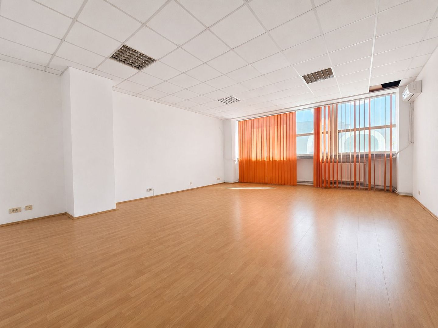 Spatii de inchriat multipe activitati Panduri - Poză 2