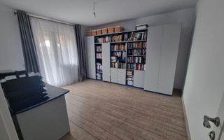 Vilă modernă, Valea Adâncă, 200 mp, teren 410 mp, renovată 2022 - Poză 12