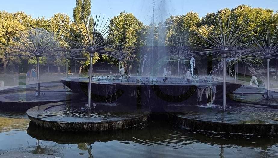 VANZARE 3 CAMERE- BABA NOVACvis a vis de parc Cuza si de Park Lake - Poză 1