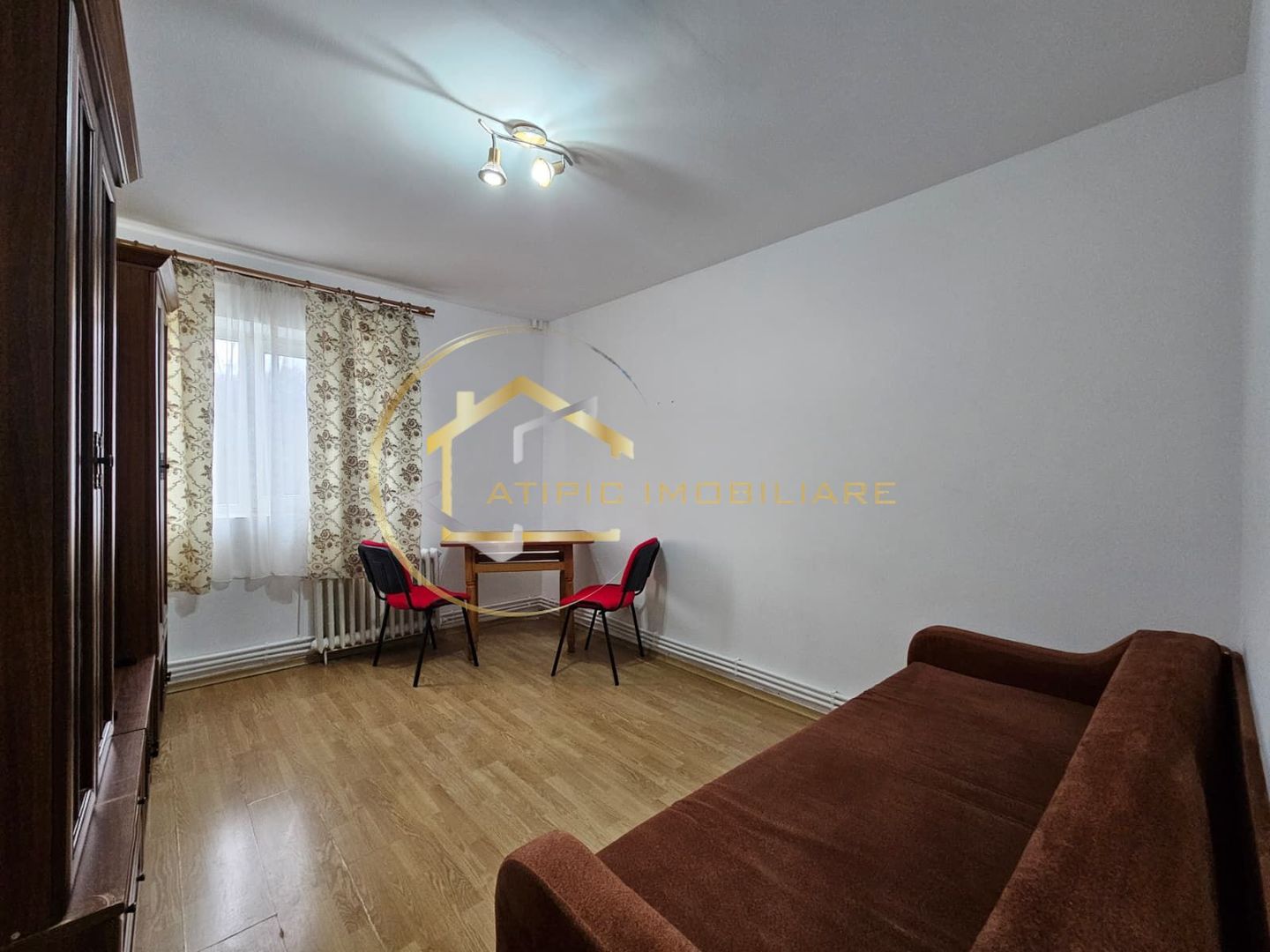 Garsoniera in Frumoasa Poitiers - Poză 3