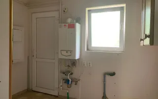 Duplex spațios, 200 mp utili, teren 700 mp, în vatra veche din Moșnița - Poză 23