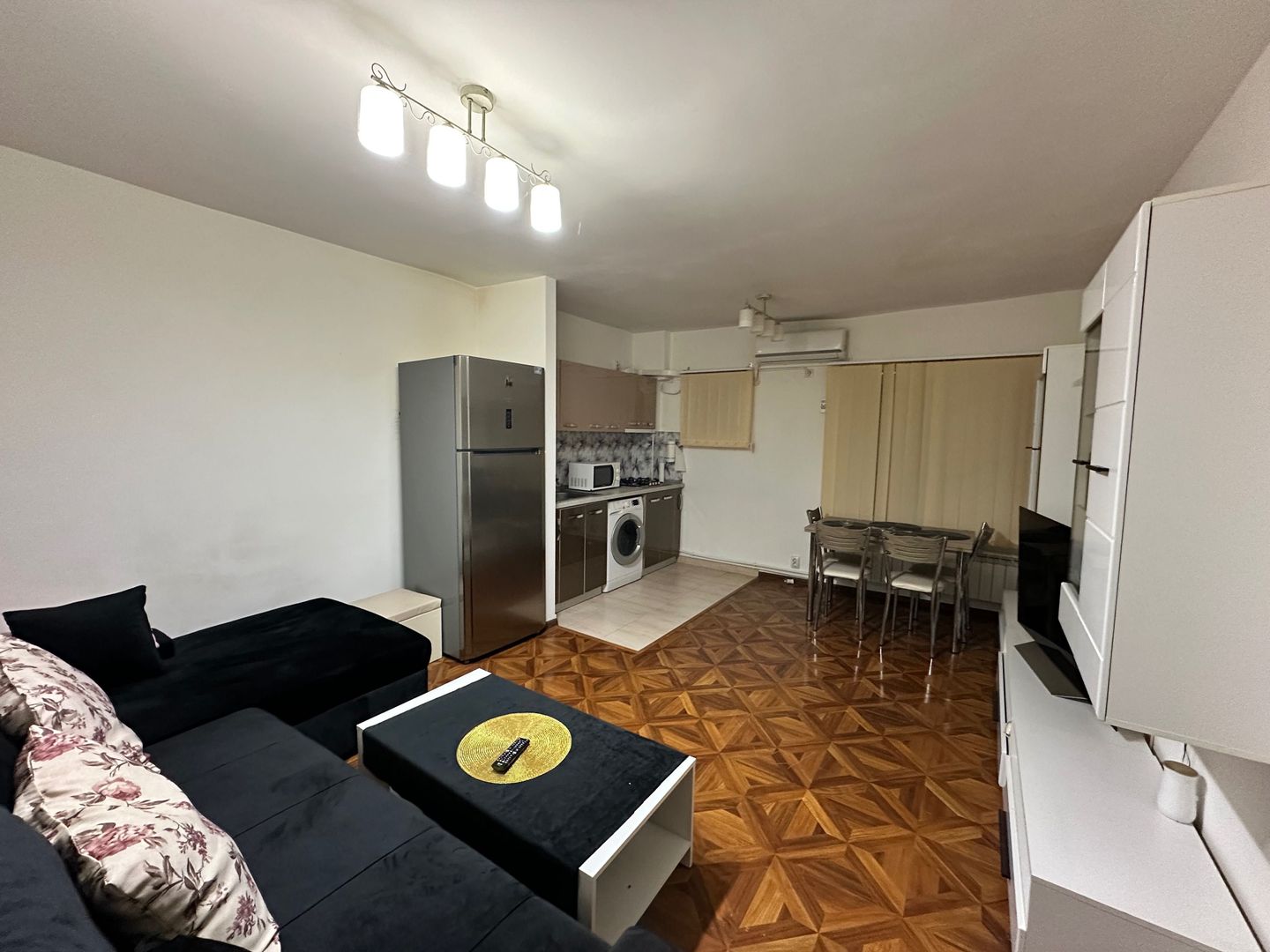 De închiriat apartament 2 camere Berceni - Poză 2