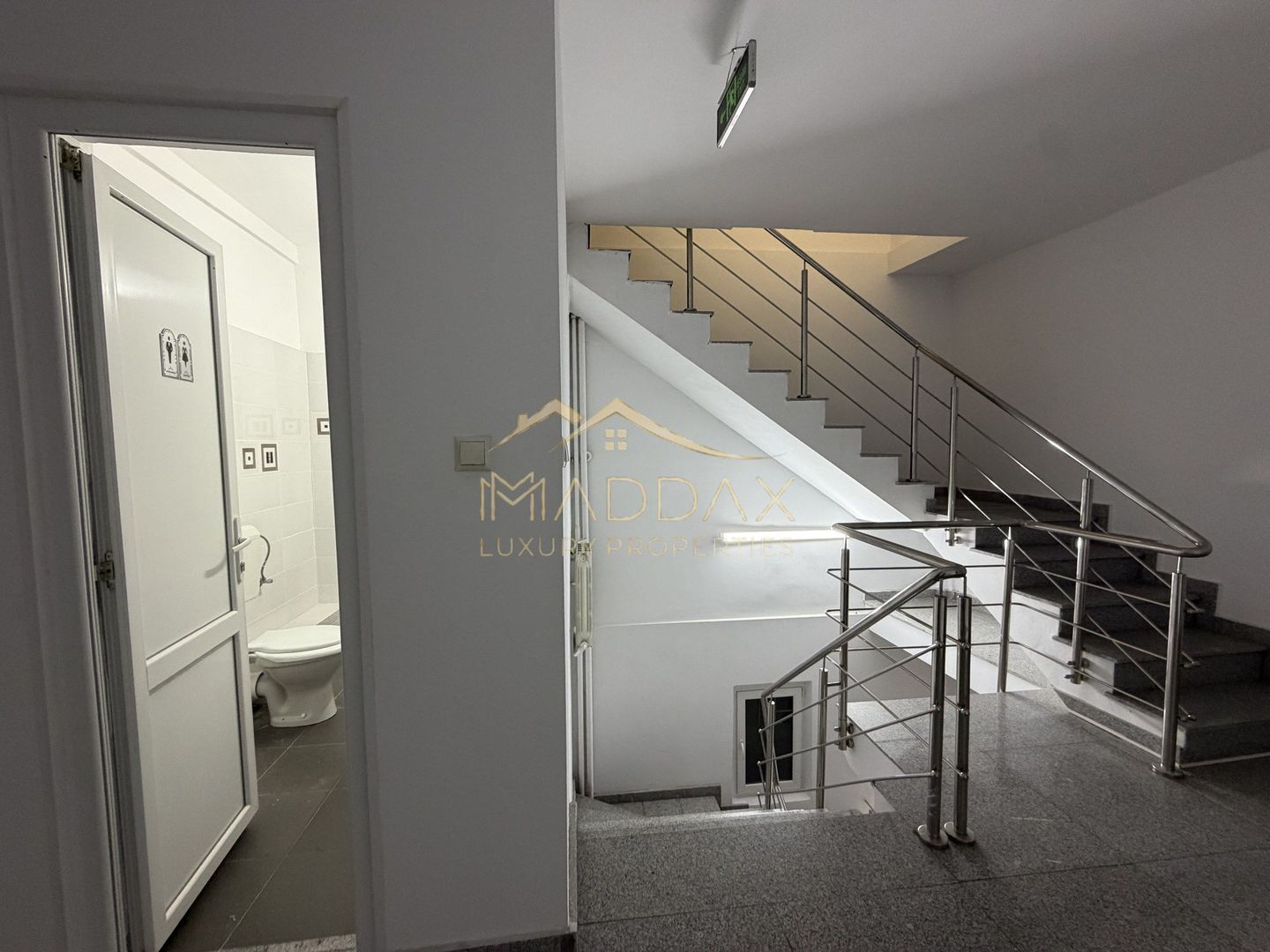 Clădire de birouri S+P+2E+M // 557 mp // Cotroceni - Poză 44