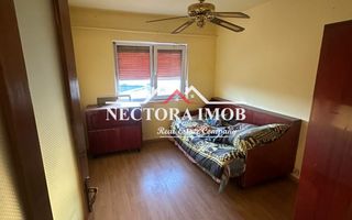 NECTORA IMOB-Apartament 3 camere, 2 bai, Decomandat, Str. Romana, 78mp - Poză 3