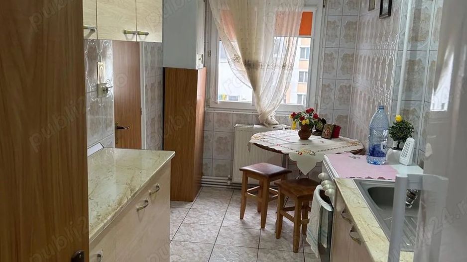 Ap de vânzare 3 camere Crangasi - Poză 6