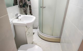 Garsoniera etaj 1, zona Pietonala(in spate la SuperBet), 35mp, dec.! - Poză 6