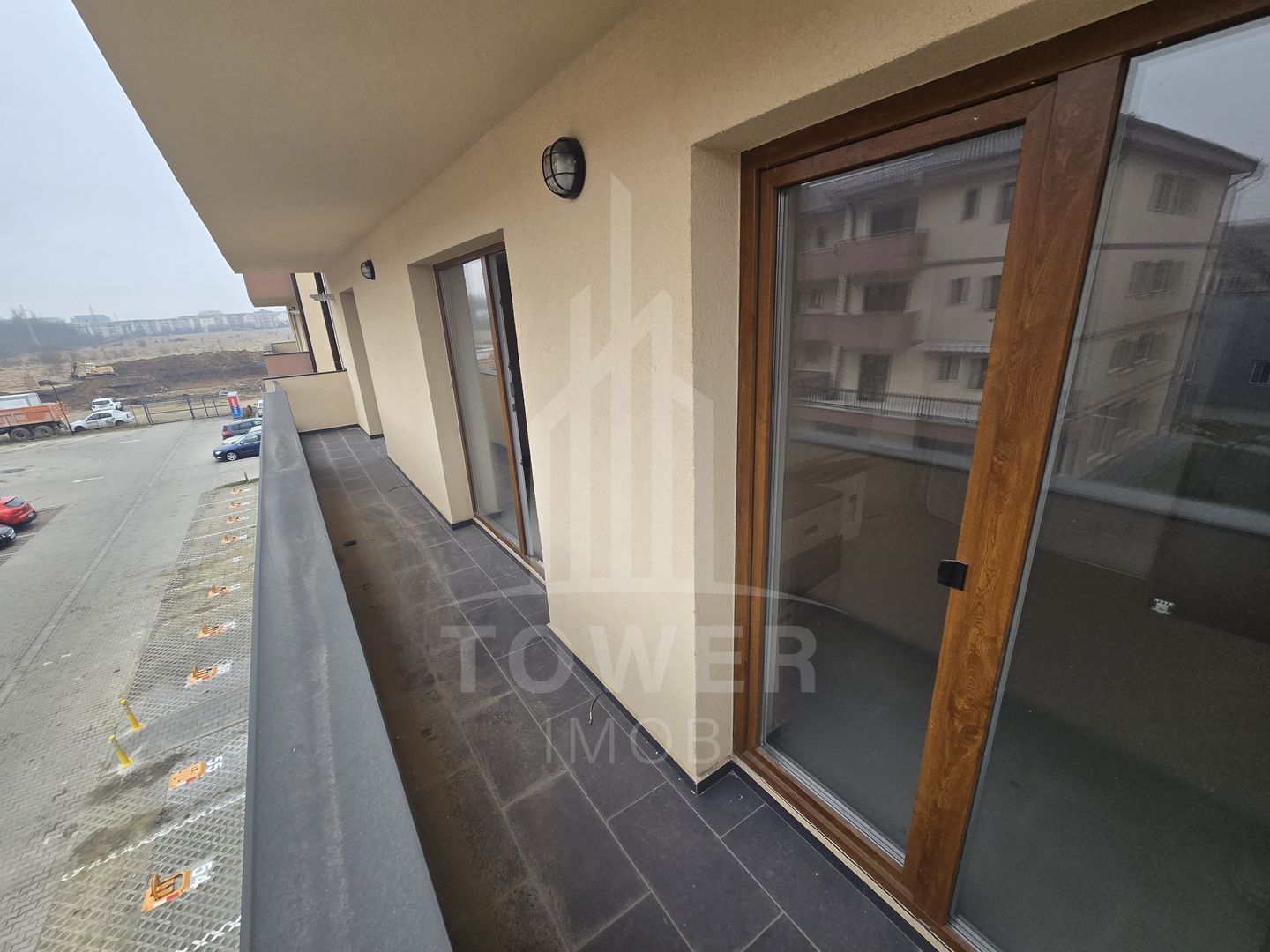 Apartament 3 camere decomandate 2 bai | 2 balcoane | etaj 2 - Poză 2