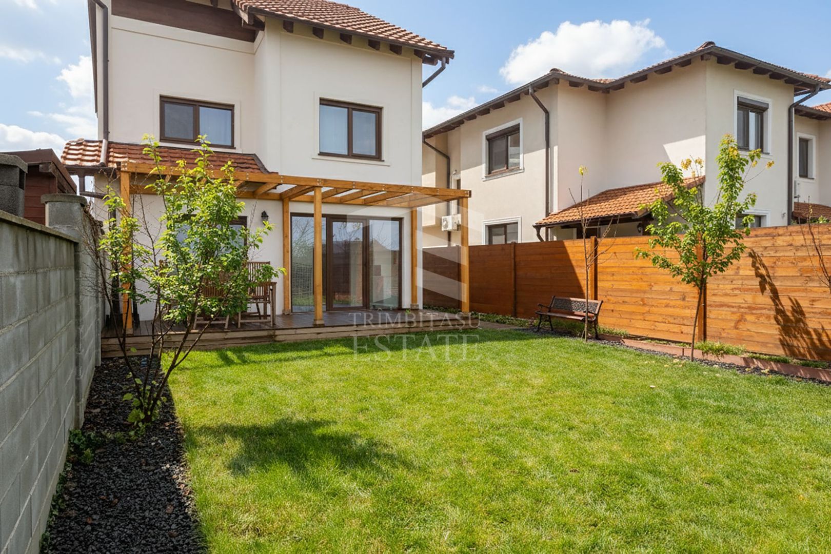 Casa individuala la pret de duplex langa padure | Comision 0% - Poză 1