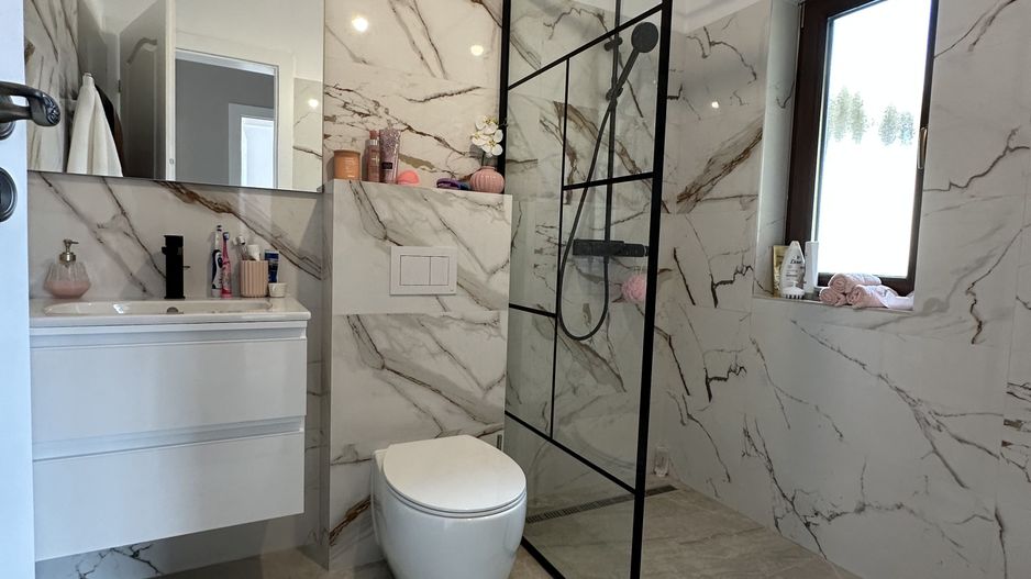 Duplex despartit prin spatiu tehnic  - teren 500mp - Poză 11