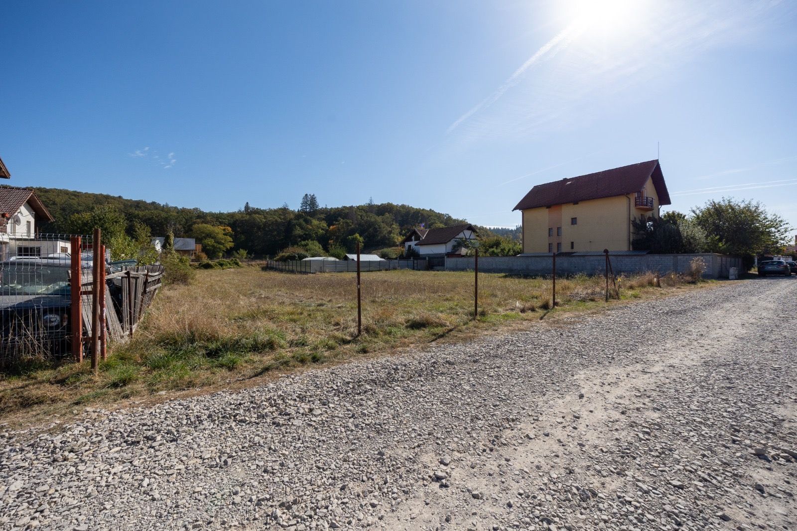 Teren intravilan de vanzare Cristian - 1.057 mp - Poză 2