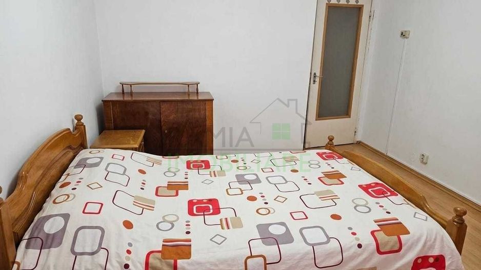 Apartament 3 camere , Răcădău, 64 mp utili, Balcon închis 11 mp - Poză 5