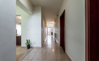 VILĂ MODERNĂ CU PISCINĂ, SAUNĂ- COMISION 0% – ARADUL NOU - Poză 4