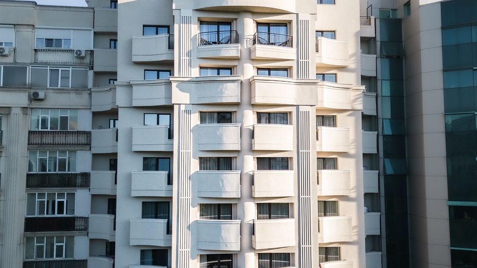 Aparthotel building Unirii B+GF+E+11 floors with 51 apartments, restaurant and SPA - Poză 6