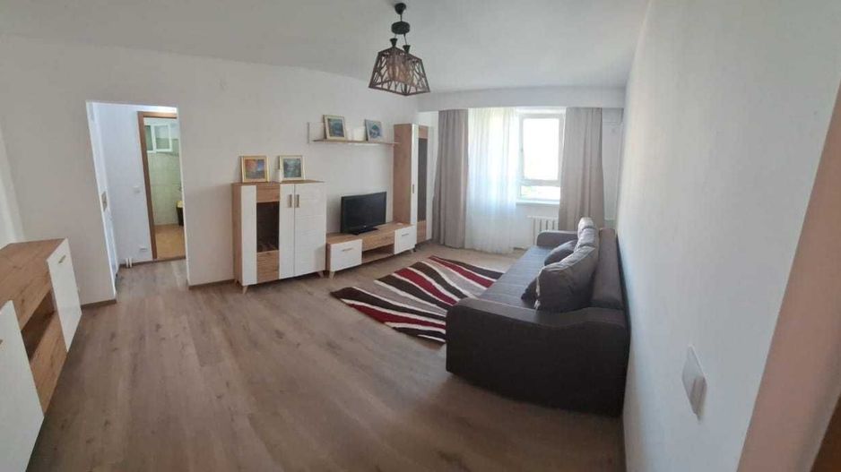 apartament 3 camere de închiriat renovat, zona Iancului, - Poză 1