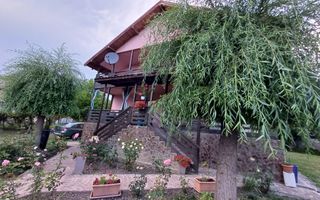 Casa Bunesti/La Cheie - Poză 1