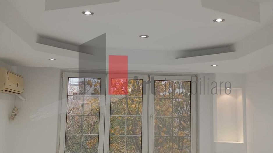 Apartament 2 camere, necesita renovare - Poză 4