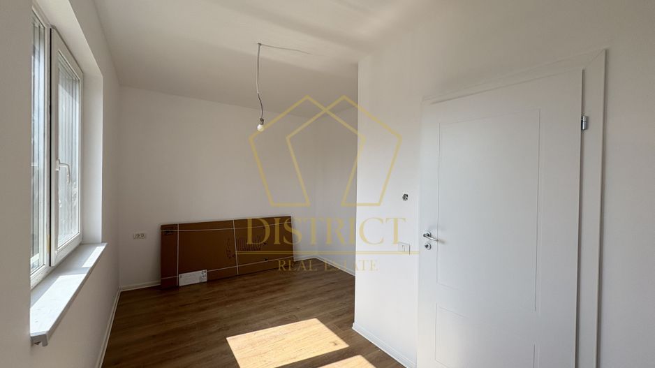 Duplex spațios cu 4 camere si debara |  Mosnita Noua | Sala de Sport - Poză 7