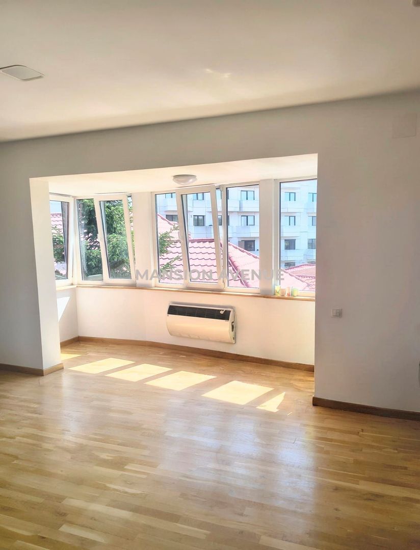 Vila premium cu gradina individuala -  Baneasa, langa parcul Herastrau - Poză 17