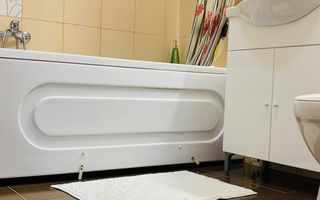 Studio gata de mutat loc de parcare, inclus - Poză 9