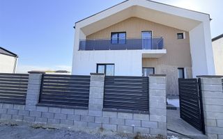 Casa viitorului  || Pompa de caldura || Panouri foto 117 kw - Poză 2