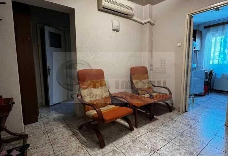 Apartament 4 camere et2/4 Podu Ros -599 EURO - Poză 4