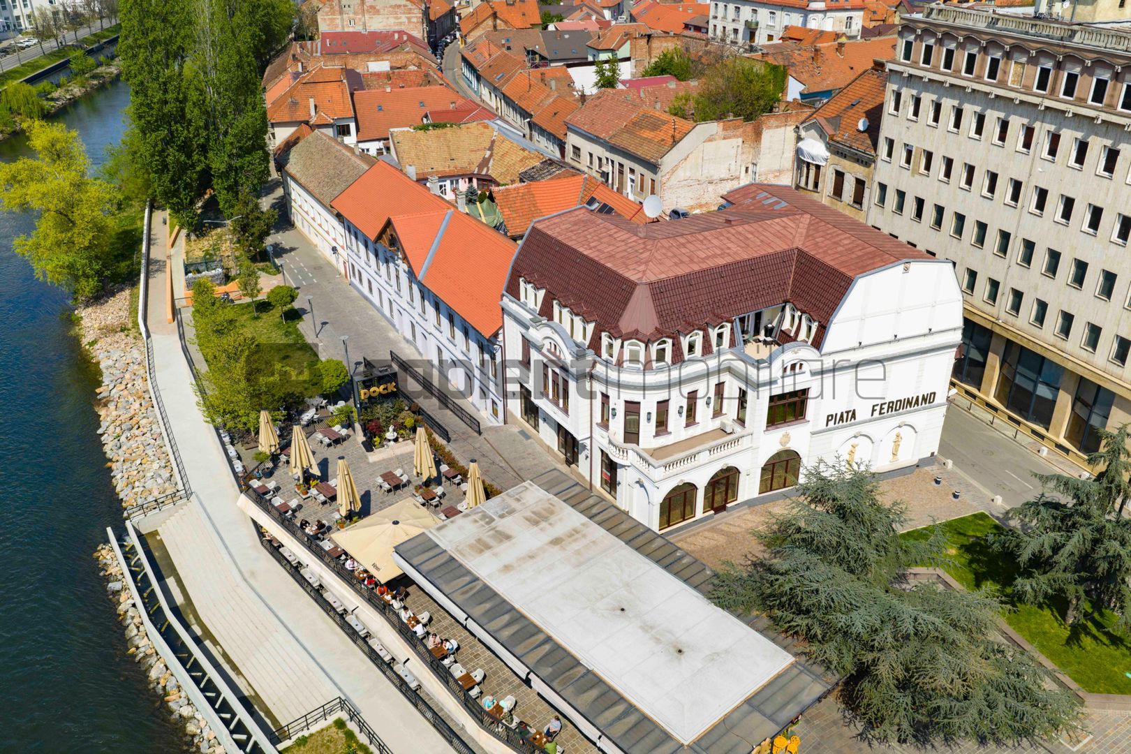 Spațiu comercial ultracentral – Piața Ferdinand, Oradea - Poză 1