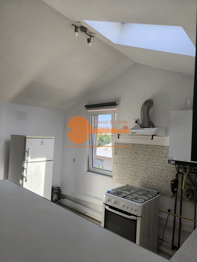 Apartament 2 camere | Mansardă | Parcare | Damaroaia - Poză 5