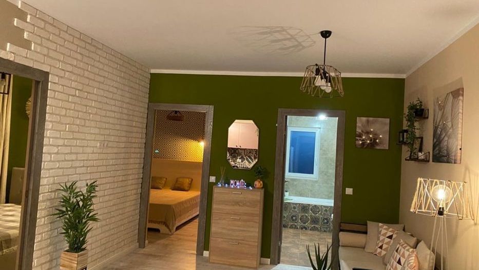 Apartament cu 3 Camere | 50MP + 45MP Curte proprie | Floresti | Strada Catanelor - Poză 2