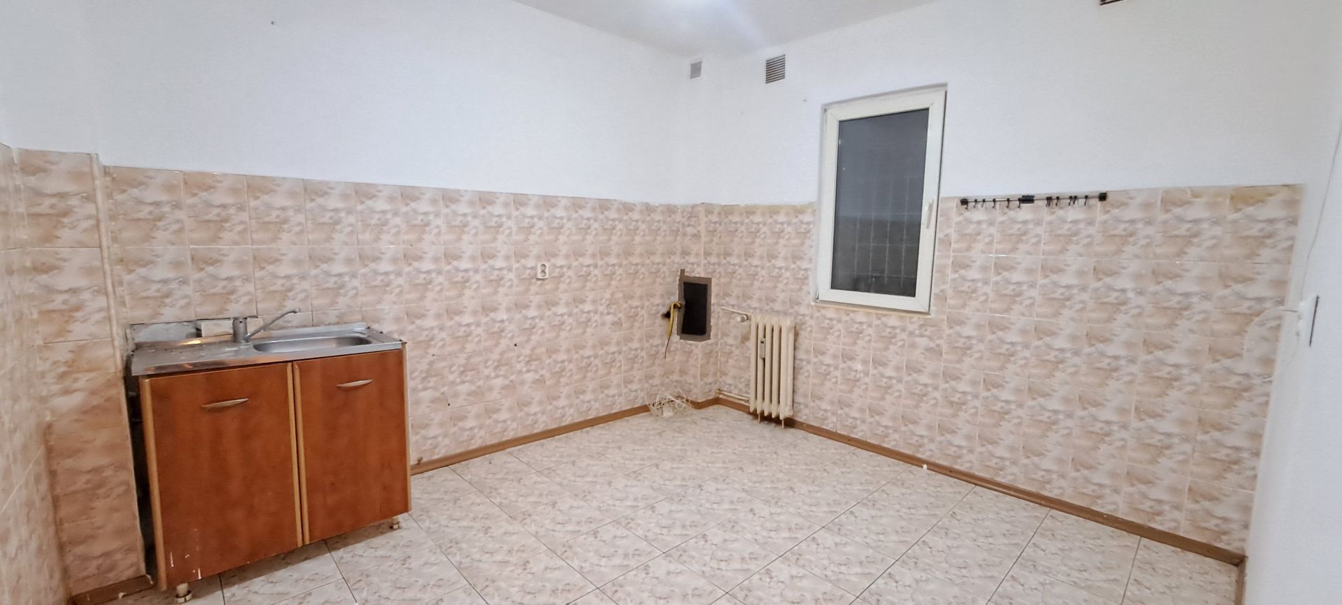 Pantelimon, Liceul Lucian Blaga, bloc reabilitat, fara risc seismic - Poză 10