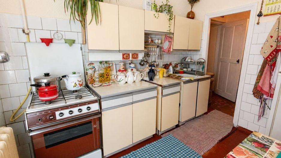 Strășeni.  Apartament la sol cu 3 dormitoare + living, teren și garaj. - Poză 13