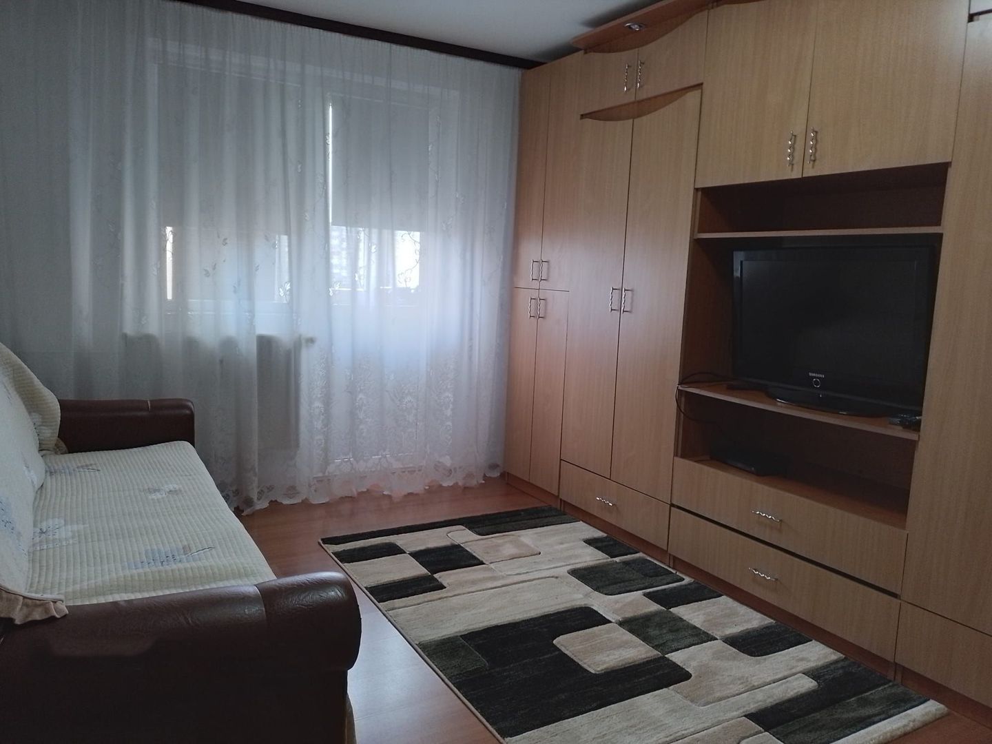 APARTAMENT KISELEF | PARCUL HERASTRAU - Poză 1