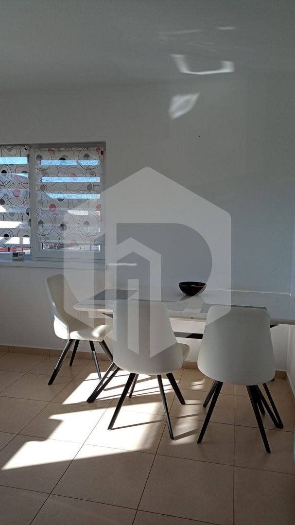 Casa de inchiriat | 4 Camere |  Bavaria | Mobilata / Utilata  | Terasa - Poză 2