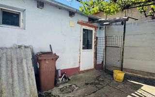 Casa singur in curte Iosia - Poză 8