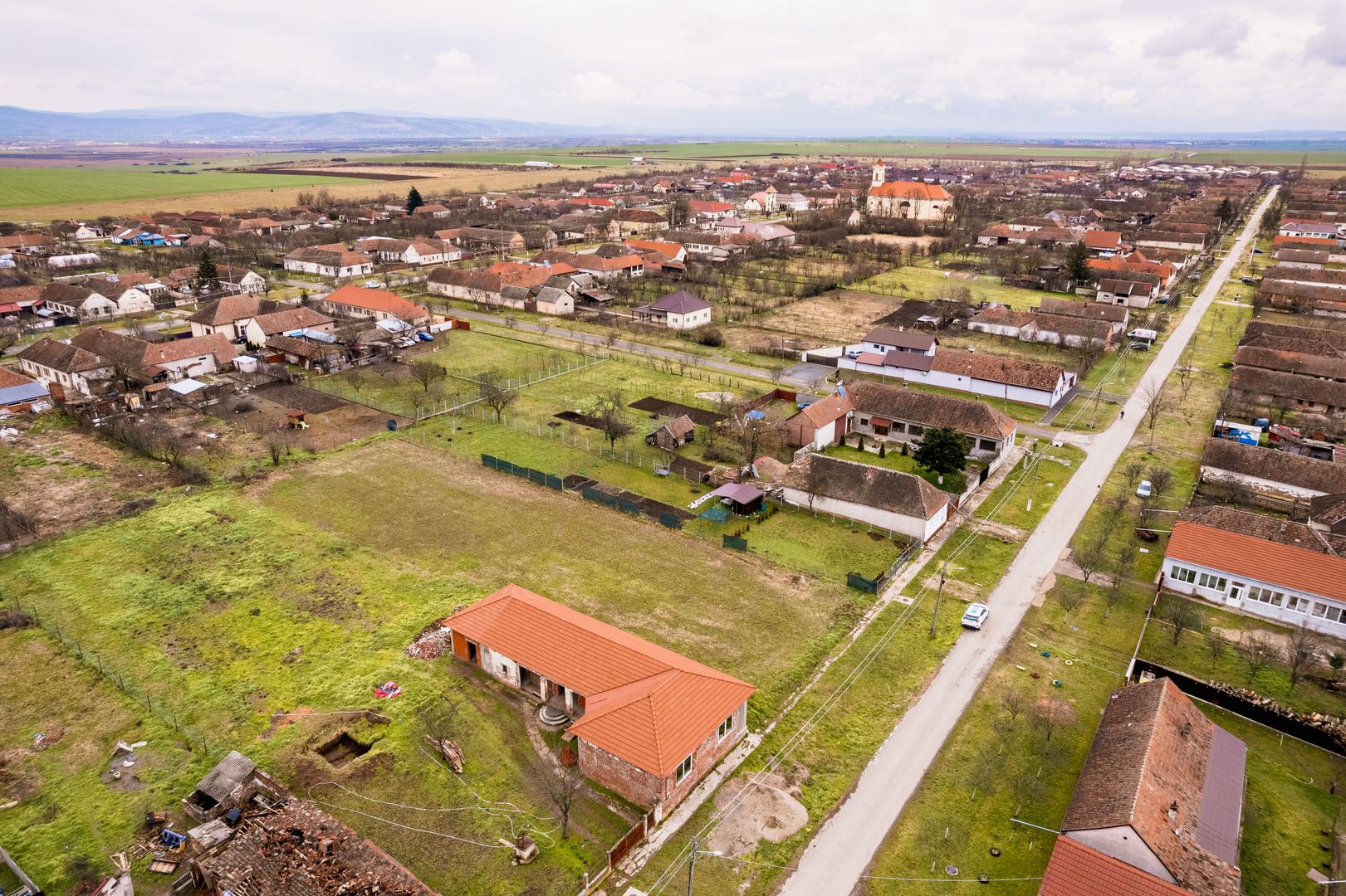 Teren intravilan în Aluniș - Poză 4
