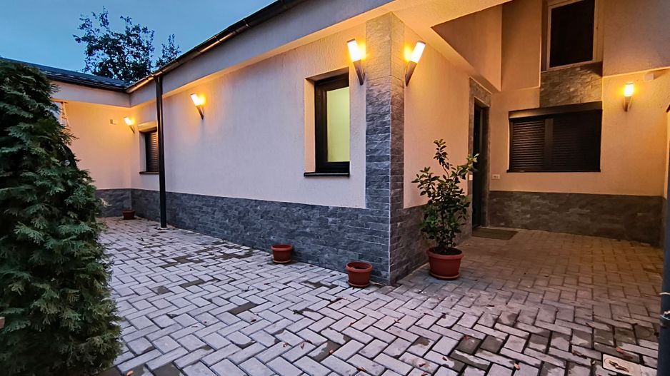 Casă gata de mutare – modernă, eficientă și complet renovată - Poză 1