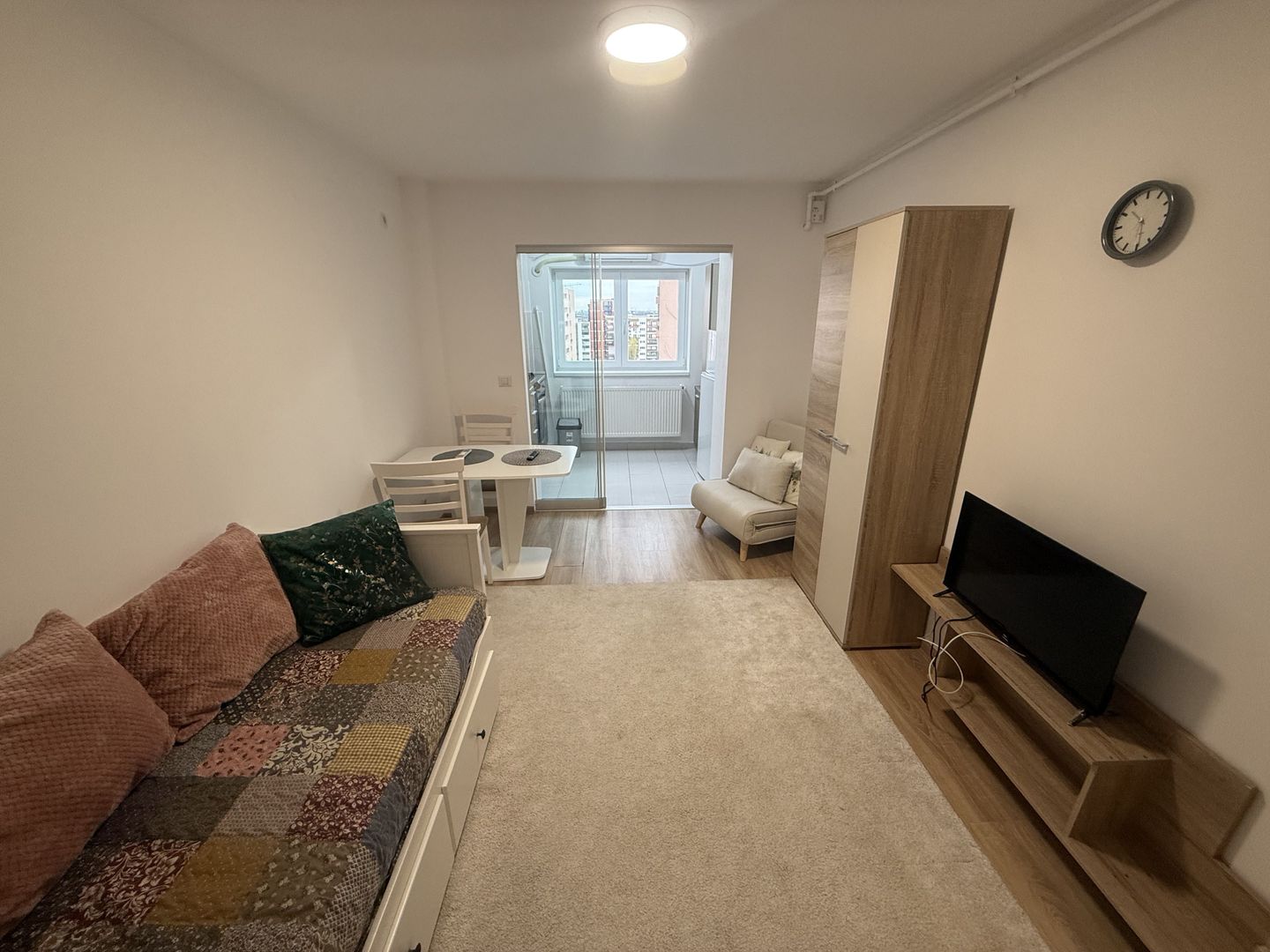 Garsoniera complet mobilată/utilata- Paladium residence1+2 parcări - Poză 11