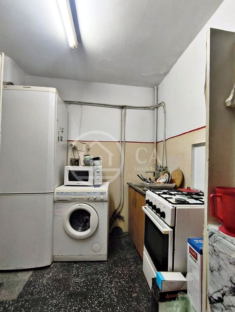 Apartament cu 2 camere de vanzare in zona Centrala, Oradea - Poză 6