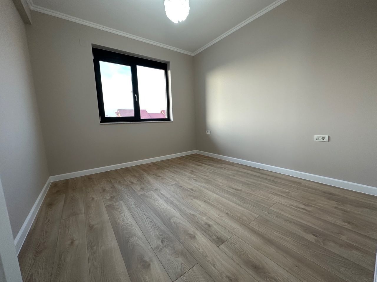 Casa individuala Dumbravita - Pădure - Poză 15