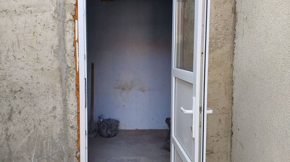 Apartament Spațios cu 3 Camere-Chetrosu Anenii Noi - Poză 6