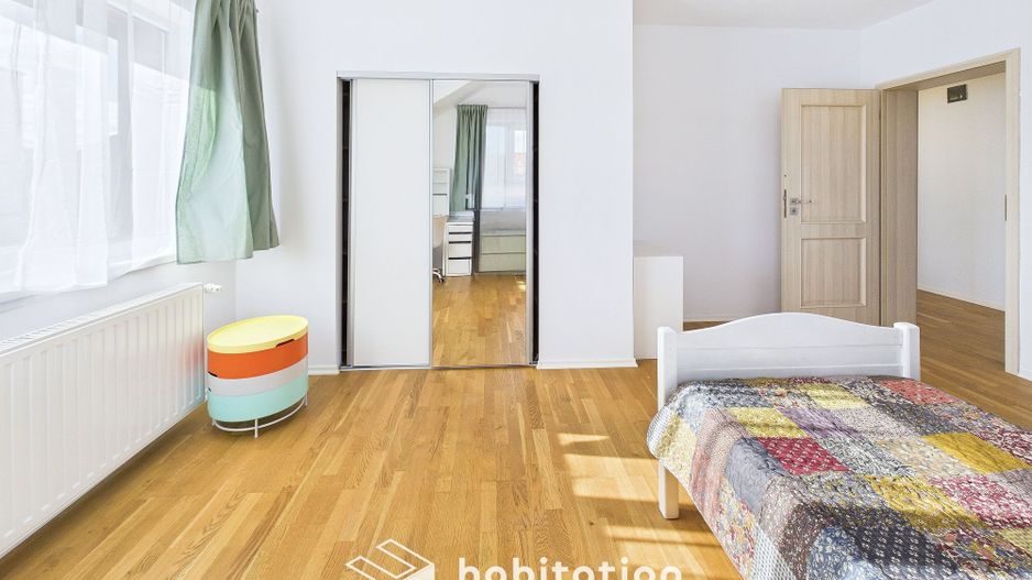 Casă individuală  în Dumbrăvița – liniște, spațiu și lumină naturală - Poză 19