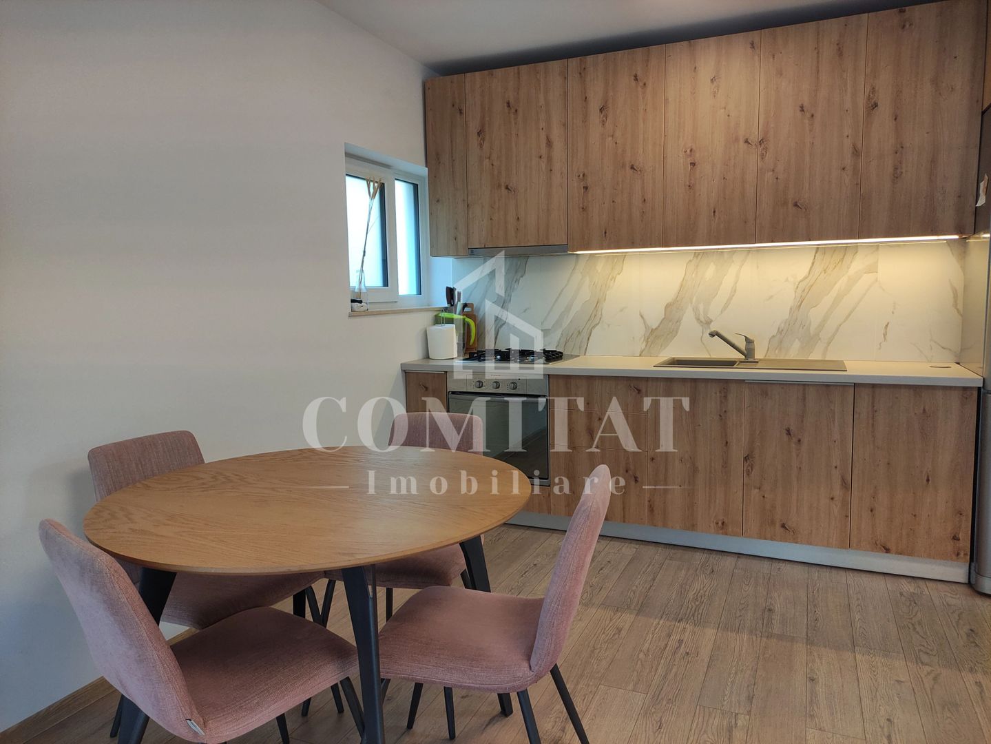 Apartament cu 2 camere cu finisaje moderne| Zona Grand Hotel Italia - Poză 1