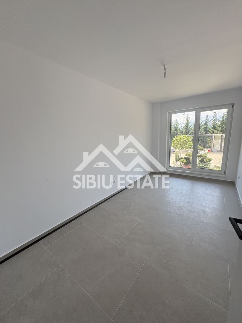 Apartament 3 camere de vanzare - structura tip vila, zona verde - Poză 3
