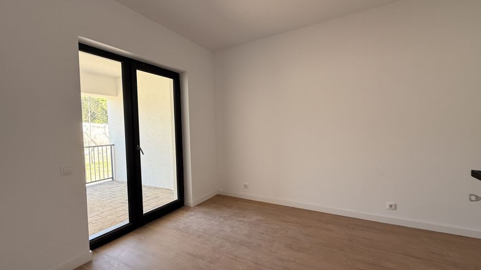 🏡 Apartament finisat premium cu terasă și priveliște liberă 🌿 - Poză 4