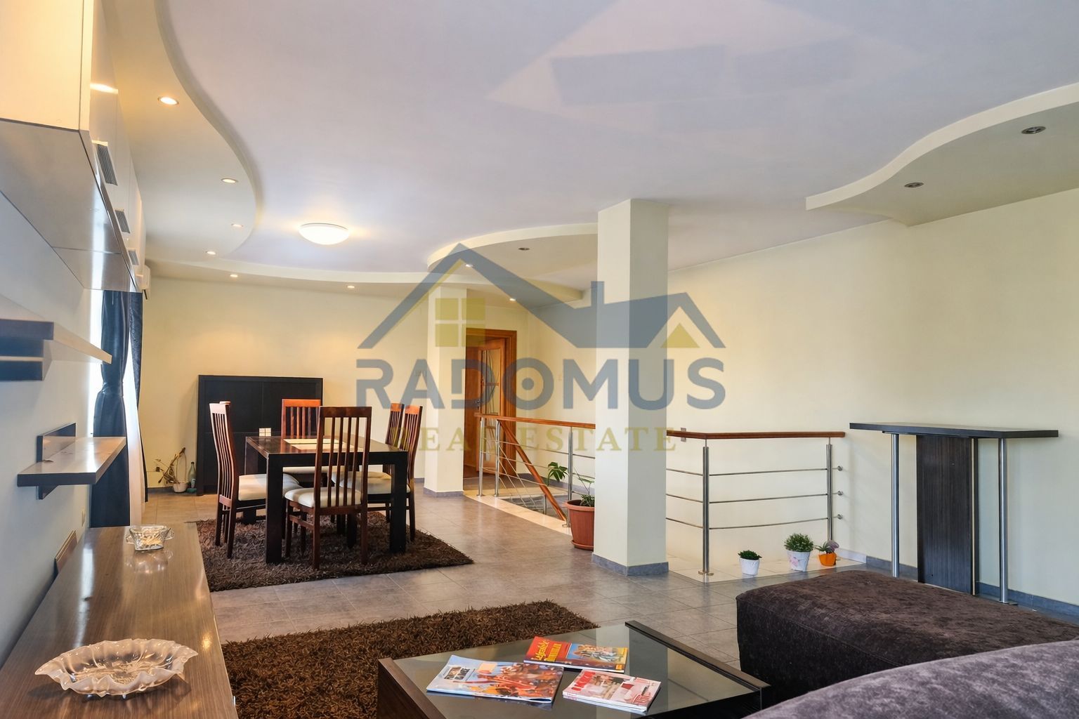 Casă + spațiu comercial | Vizibilitate maximă | Intersecție circulata - Poză 8