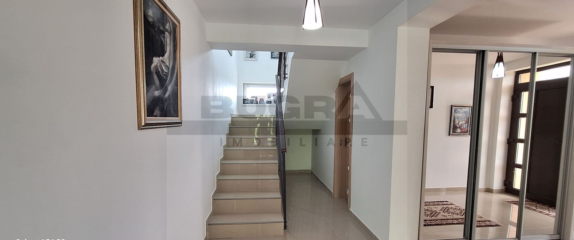 Vila noua - 2500 mp teren, finisata-mobilata, zona Odobesti - Poză 4