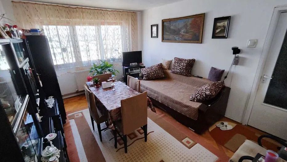 Apartament 4 camere-zona Dacia - Poză 1