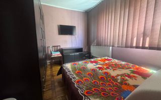 Apartament 4 camere decomandat | Etajul 2| 2 bai | Poarta 6 - Poză 4